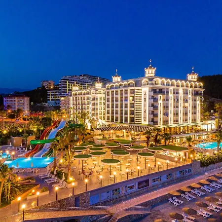 Hotell Aria & Ultra 5*